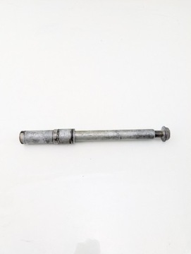 HONDA CBR 1100 XX OŚKA PRZÓD