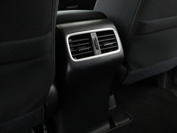 Honda CR-V IV SUV Facelifting 2.0 i-VTEC 155KM 2016 Honda CR-V Elegance niski przebieg grzane fotele, zdjęcie 35