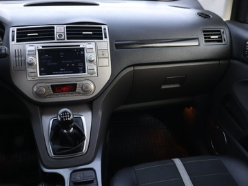 Ford Kuga I 2.0 Duratorq TDCi 140KM 2011 Ford Kuga 2.0 TDCi, 4X4, Navi, Klima, zdjęcie 7