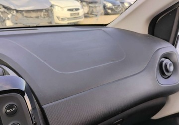 Citroen C1 II Hatchback 5d 1.0 VTi 72KM 2020 Citroen C1 I rej 2021r, 1.0 Benzyna. Uszkodzony. Poobijany. Jezdzi. VAT 23, zdjęcie 14