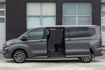 Ford Tourneo Custom II  L1 2.0 EcoBlue 170 KM 170KM 2026 Ford Tourneo Custom 8-OSÓB 170KM L2H1 szklany, zdjęcie 5