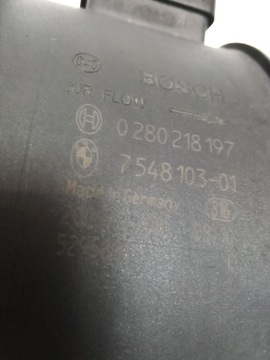 BMW E70 X5 N62B48 4.8I VÁHA VZDUCHU 7548103