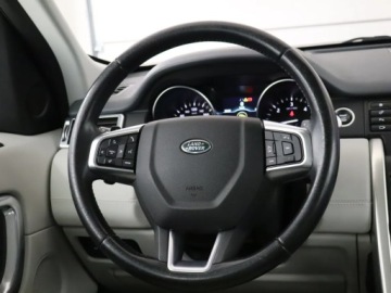 Land Rover Discovery Sport SUV 2.0 TD4 180KM 2018 Land Rover Discovery Sport TD4, Salon Polska, zdjęcie 22