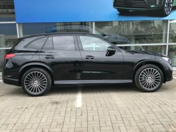 Mercedes GLC C254/X254 Coupe 2.0 220d 197KM 2026 MERCEDES-BENZ GLC 220 d 4-Matic AMG Line 2.0(197KM) 2026, zdjęcie 3