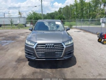 Audi Q7 II 2019 Audi Q7 2019 Audi Q7 Premium 45 TFSI quattro 2.0 Benzyna 248KM, zdjęcie 10