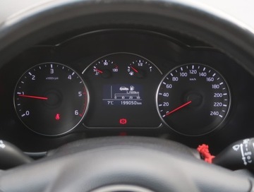 Kia Carens IV Minivan 1.7 VGT CRDI 115KM 2014 Kia Carens 1.7 CRDi, 7 miejsc, Navi, Xenon, Klima, zdjęcie 10