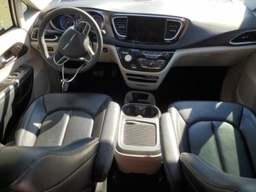 Chrysler Pacifica II 2023 Chrysler Pacifica 2023, 3.6L, TOURING L, po gradobiciu 3.6 Benzyna 287KM, zdjęcie 6