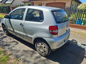 Volkswagen Fox Hatchback 1.2 i 55KM 2006 VW FOX (5Z1, 5Z3) 1.2 55 KM, zdjęcie 4