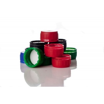 Пластиковая канистра из ПЭВП емкостью 2 л с универсальной крышкой.