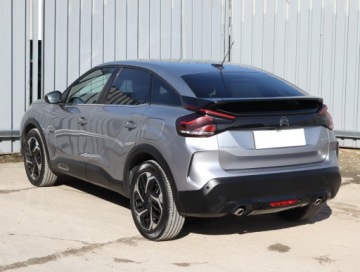 Citroen C4 III SUV 1.2 PureTech 130KM 2022 Citroen C4 1.2 PureTech, Salon Polska, Serwis ASO, zdjęcie 3