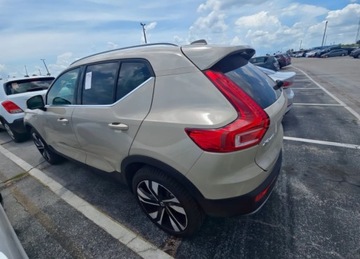 Volvo XC40 Crossover Facelifting 2.0 B5 250KM 2024 Volvo XC40 B5 Ultra Bright Theme, zdjęcie 3