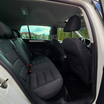 Volkswagen Golf VI Hatchback 5d 1.6 TDI-CR DPF BlueMotion 105KM 2010 Volkswagen Golf VI 1.6 Diesel, zdjęcie 20