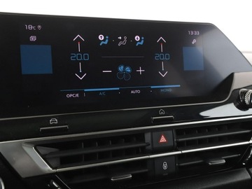 Citroen C4 III SUV 1.5 BlueHDi 110KM 2022 Citroen C4 Shine półskóra navi kamera panorama, zdjęcie 27