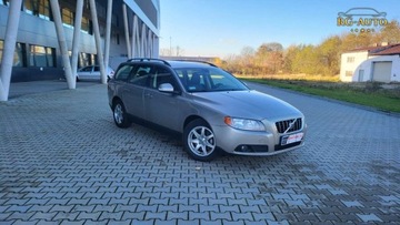 Volvo V70 III Kombi 2.4 D4 163KM 2008 Volvo V70 2.4 D5 163KM Po przegladzie Oryginal..., zdjęcie 2