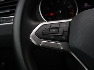 Volkswagen Tiguan II SUV 1.5 TSI EVO 130KM 2020 VW Tiguan 1.5 TSI, Salon Polska, Serwis ASO, zdjęcie 15