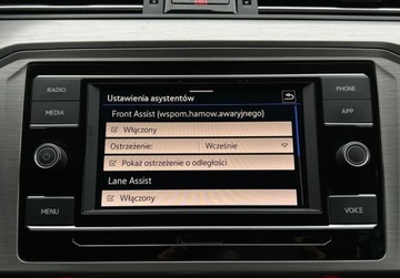Volkswagen Passat B8 Variant Facelifting 1.5 TSI EVO 150KM 2021 Volkswagen Passat Essence Pakiety, Tempomat, Czujniki parkowania, Asysten, zdjęcie 27
