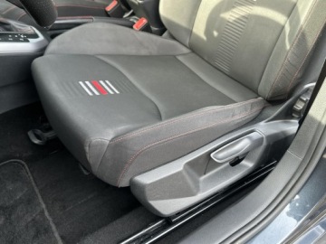 Seat Arona Crossover 1.0 EcoTSI 115KM 2019 Seat Arona 1.0 TSI 115KM FR S&amp;S DSG Kamera Cofania, zdjęcie 12