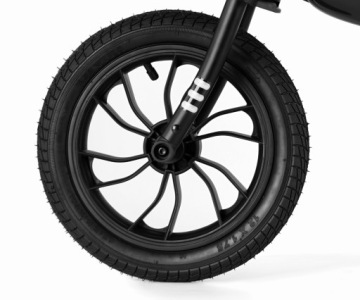 Беговел детский, накаченные колеса 12