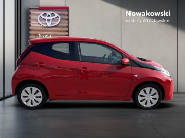 Toyota Aygo II Hatchback 3d Facelifting 1.0 VVT-i 72KM 2019 Toyota Aygo 1.0 VVT-i X-play II (2014-) 1.0 VVT-i, zdjęcie 29