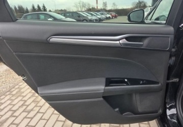 Ford Mondeo V Kombi 1.5 EcoBoost 160KM 2017 Ford Mondeo SW 1.5Benz 160KM LED 4xGrzane FoteleSzyba Parkasist Navi Faktu, zdjęcie 24