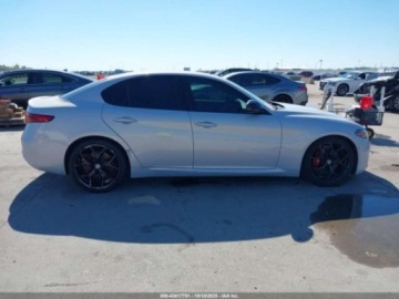 Alfa Romeo Giulia II Sedan Facelifting 2.0 Turbo 280KM 2020 Alfa Romeo Giulia 2020 ALFA ROMEO GIULIA TI RWD 2.0 Benzyna 280KM, zdjęcie 8
