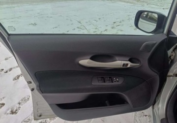 Toyota Auris I Hatchback 1.4 i 16V VVT-i 97KM 2007 Toyota Auris Toyota Auris 1.4 VVT-i 1.4 Benzyna 97KM, zdjęcie 17