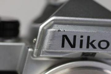 Nikon FE 35mm Film Camera Silver Body + MD-12 Motor Drive Winder Grip From