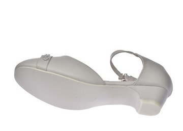 Туфли для причастия, белые балетки на каблуке, размер 38/23. 38