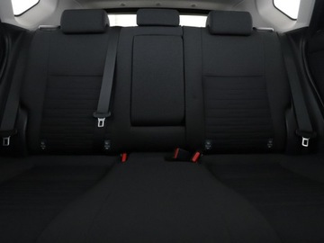 Toyota Auris II Hatchback 5d Facelifting 1.8 Hybrid 136KM 2016 Toyota Auris HEV panorama klima auto navi kamera, zdjęcie 17