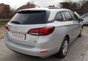 Opel Astra K Sports Tourer 1.6 CDTI 136KM 2017 Opel Astra Automat Diesel Okazja 1.6 Diesel 136KM, zdjęcie 8