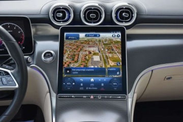 Mercedes GLC C254/X254 2023 Mercedes-Benz GLC MERCEDES GLC200 4-MATIC 2.0 204KM LED Kamery-360 Panoram, zdjęcie 29