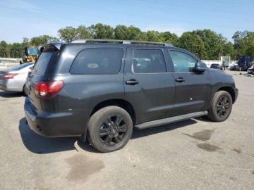 Toyota Sequoia II 2019 Toyota Sequoia SR5 2019 5.7 Benzyna 381KM, zdjęcie 3