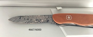 Victorinox 0.8301.J22, Карманный нож Picknicker Damast, ограниченная серия