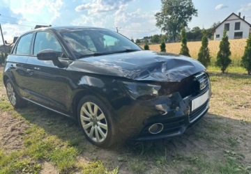Audi A1 I Hatchback 3d 1.6 TDI 105KM 2013 Audi A1 Sportback Audi A1 Sportback 1.6 TDI Attraction 1.6 Diesel 105KM, zdjęcie 6