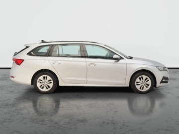 Skoda Octavia IV Kombi 2.0 TDI 115KM 2022 Skoda Octavia 2.0 TDI, 1. Właściciel, Serwis ASO, zdjęcie 5