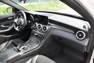 Mercedes Klasa C W205 Kabriolet Facelifting 1.5 200 184KM 2018 Mercedes-Benz Klasa C 200 4-Matic 9G-TRONIC Krajowy Bezwypadkowy, zdjęcie 14