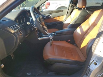 Mercedes Klasa E W212 2014 Mercedes-Benz Klasa E 63 Amg-S 2014 5.5 Benzyna 577KM, zdjęcie 7