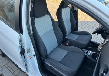 Toyota Yaris III Hatchback 5d Facelifting Hybrid 100KM 2017 Toyota Yaris 1,5 Benzyna Hybryda Automat GWARANCJA Zamiana Zarejestrowany, zdjęcie 25