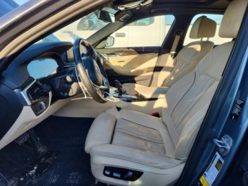 BMW Seria 5 G30-G31 Limuzyna 530i 252KM 2020 BMW Seria 5 2020 BMW 530 XI 2.0 Benzyna 252KM, zdjęcie 7
