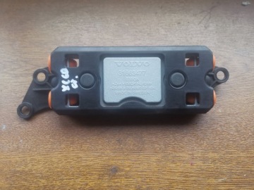 VOLVO XC60 II ODWAŻNIK KLAPY BAGAŻNIKA 31663477