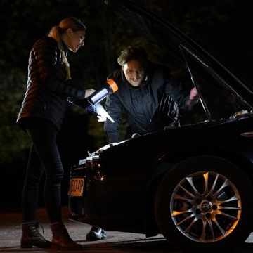 АККУМУЛЯТОРНЫЙ ФОНАРЬ Тиросс