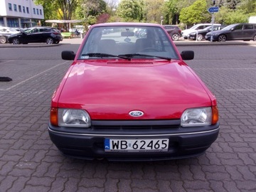 Ford Escort IV Hatchback 1.6 90KM 1987 Ford Escort Stan Kolekcjonerski