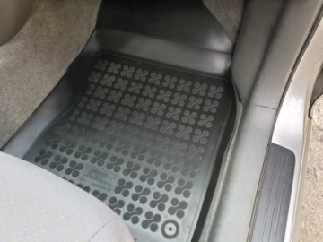 Renault Megane 3 универсал 08-16 резина багажника