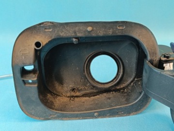 VW T-ROC LIFT 1.5 TSI 110KW 2025 R КРЫШКА ТОПЛИВНОГО БАКА 2GA809857D LA5W