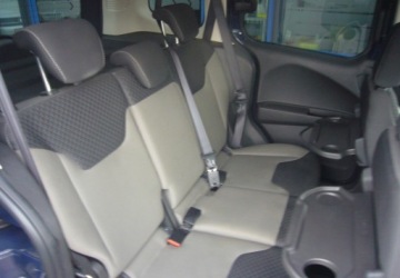 Ford Tourneo Courier I Mikrovan 1.5 TDCi 75KM 2017 Ford Tourneo Courier Ford Tourneo Courier Salon PL - serwis 1.5 Diesel 75KM, zdjęcie 13