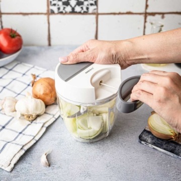 ЛИНИЯ-ИЗМЕЛЬЧИТЕЛЬ ДЛЯ РЕЗКИ ОВОЩЕЙ KINGHOFF