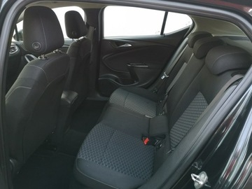 Opel Astra J GTC 1.6 CDTI Ecotec 110KM 2016 Opel Astra 1.6 CDTI 110KM Klimatronik Tempomat, zdjęcie 16