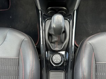 Peugeot 2008 I SUV Facelifting 1.2 PureTech 110KM 2018 Peugeot 2008 GT-Line * 1.2 Pure Tech * 110KM * 201, zdjęcie 22