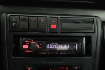 Audi A4 B5 Sedan 1.6 i 101KM 1997 Audi A4 1.6, Klima, Klimatronic,ALU, zdjęcie 12