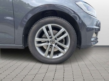 Volkswagen Touran III 1.5 TSI EVO 150KM 2023 Volkswagen Touran TSI 150KM Highline 7 os. DYNAUDIO LED Keyless ACC, zdjęcie 8